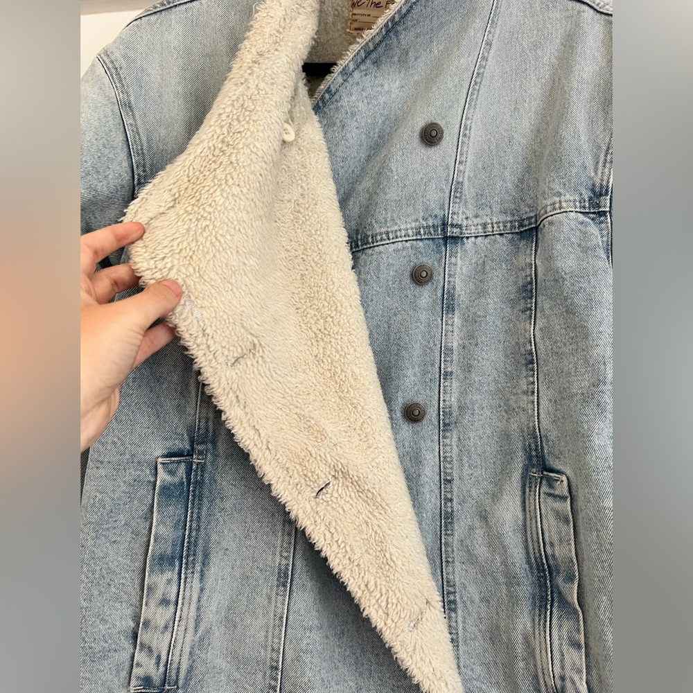 We The Free Twisted Heart Cozy Denim Jacket - Picture 3 of 9